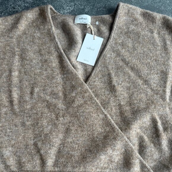 Aritzia Wilfred SoftSpoke Dear Sweater - New with tags - Picture 4 of 6